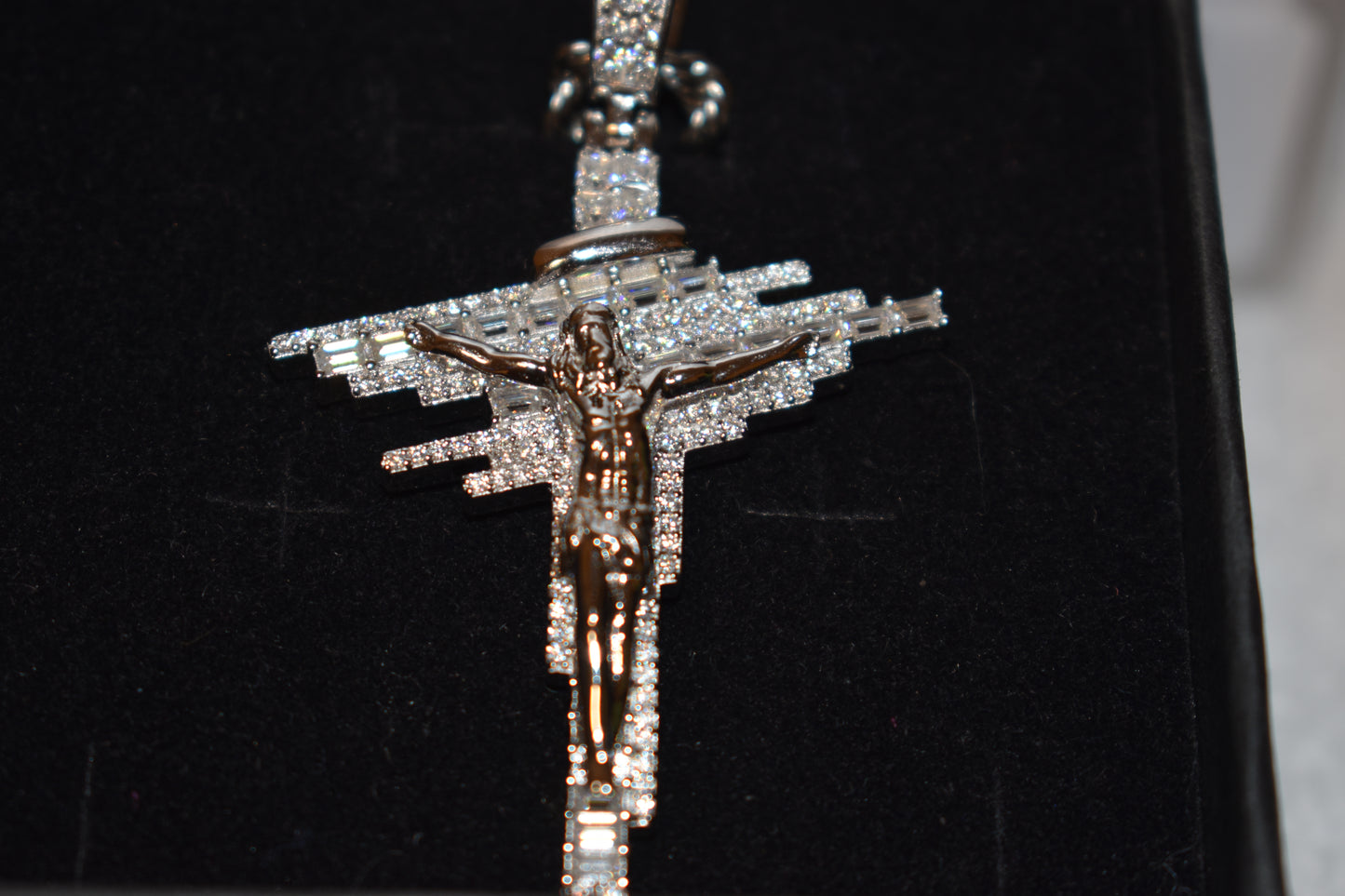 Jesus Christ Moissanite Pendant With Necklace 4.0mm