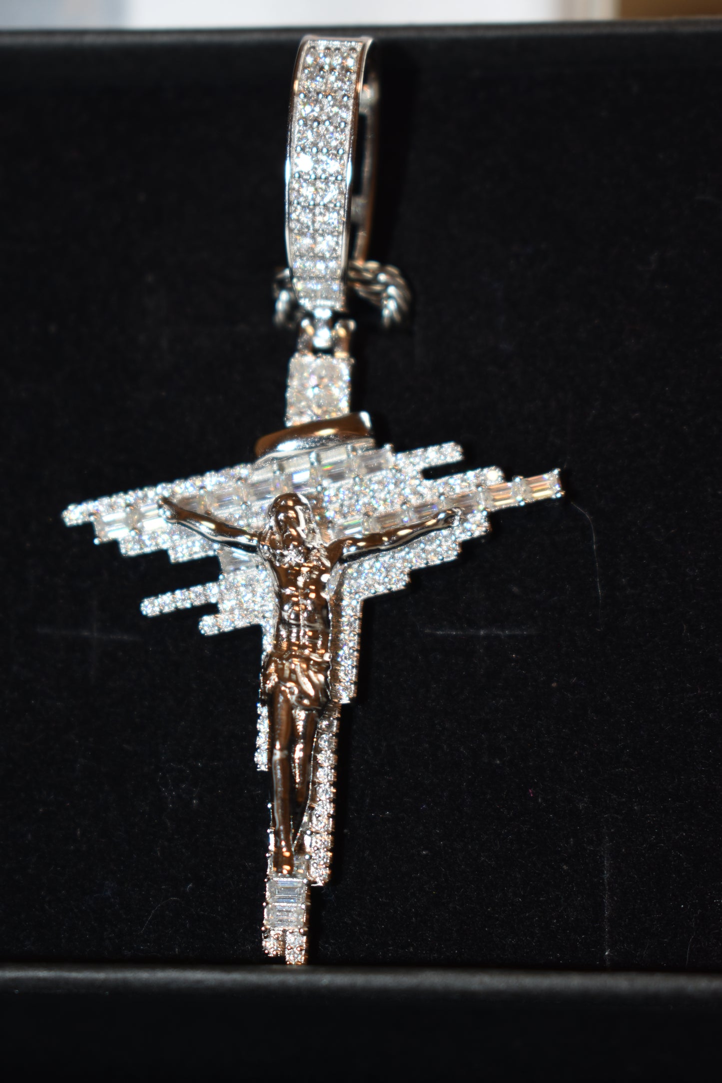 Jesus Christ Moissanite Pendant With Necklace 4.0mm