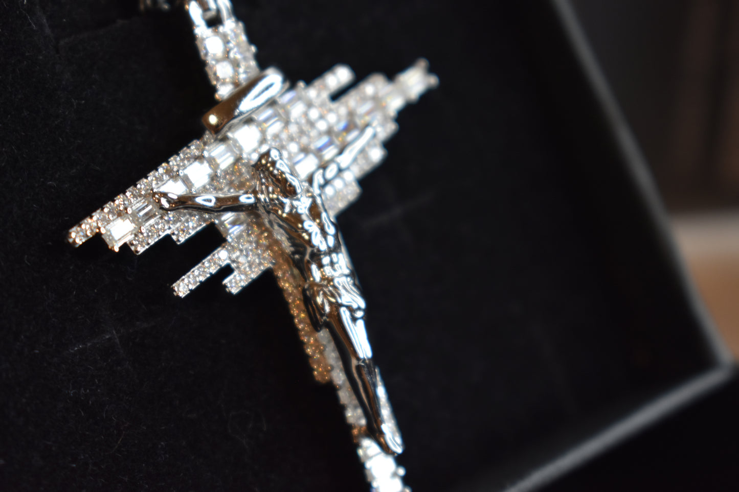Jesus Christ Moissanite Pendant With Necklace 4.0mm